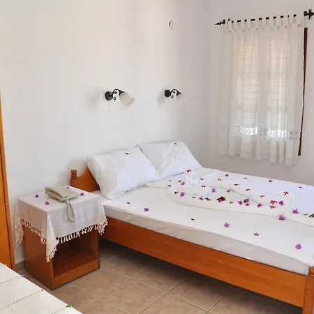 Gloria Tibi Jarra Hotel